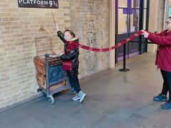 -九又四分之三站台哈利波特商店