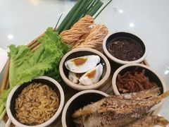 沂蒙卷饼-大城·烧烤海鲜大排档(台东店)