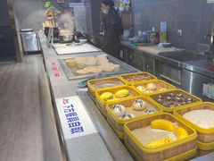 -遇上西雅图多融合海鲜自助餐厅(中房金谊广场店)
