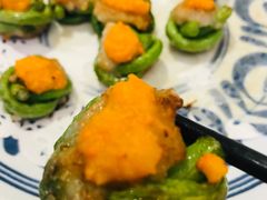 蟹黄墨鱼饼-龙桥私厨·姜花菊花过桥鱼·顺德菜(容桂店)