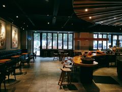 大堂-星巴克臻选(长沙运达中央广场店)