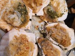 -何师烧烤·香辣蟹·川菜·30年老品牌(太古里旗舰店)
