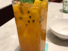 -港丽餐厅(高德置地店)