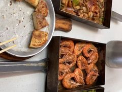 -老东镇啤酒屋海鲜加工·蒸汽海鲜·海鲜烧烤(台东店)