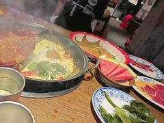 -萍姐火锅·公路夜市(武汉首店)