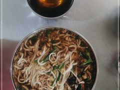 -正宗杨记普洱酸醋米线(总店)