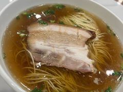 -老西白点心店