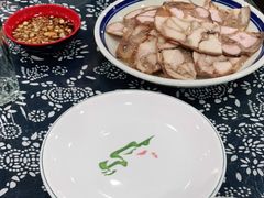 -八两八金·莱芜特色炒鸡(市南漳浦路店)