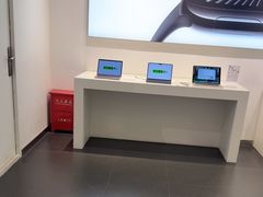 -Apple授权专营店(宝山万达店)
