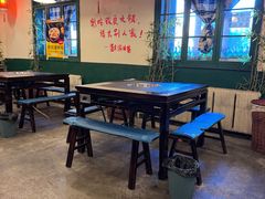 -渝井巷重庆老火锅(沈阳吉祥店)