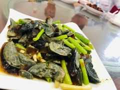 葱拌皮蛋-兴国苑酒店