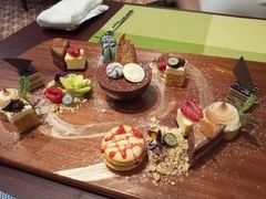 -香格里拉鱼跃地中海西餐厅·牛排披萨