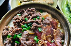Beef and Preserved Meat Omelette Rice