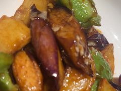 -关东小磨东北菜(漕河泾印象城店)