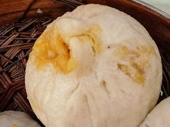 蟹黄包-留芳·文旅古月楼(老街店)