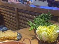 -洱火云南酸菜牛肉火锅(石景山当代商城店)