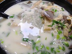 -津津老鸭粉丝馆(正东路店)