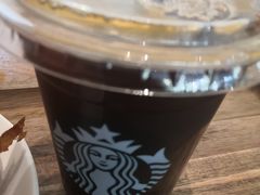 -星巴克臻选(深圳龙华红山天虹店)