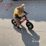 让宝宝喜欢的平衡车，充满欢乐的运动