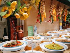 -亚马逊环球美食百汇(新城吾悦广场店)