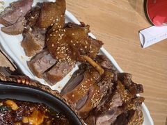 -川堂风·跷脚牛肉·乐山爆炒(宝山日月光店)