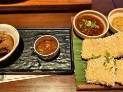 -银米·云南传统过桥米线(双廊黑金冠店)