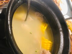 -侬佳蒸菜馆(听潮店)