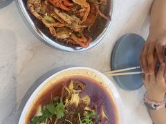 -辣盆盆麻辣小龙虾(哈尔滨总店)