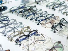 -潘多拉眼镜·蔡司依视路明月(潘家园店)