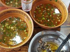 -正宗李家土鸡米线店