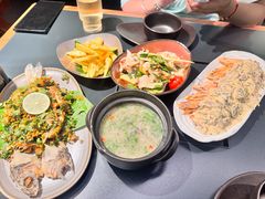-Ameigo梅果·云贵川bistro(长宁来福士店)