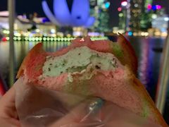 -詹爷爷乌节路街头冰淇淋