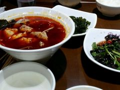-张氏宽窄巷成都名小吃(茂业百货华强北店)