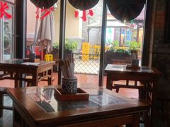 靠窗位-湘下佬·老长沙吃货铺(酃湖万达店)