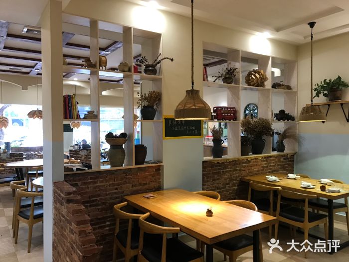 东江厨岸（惠州味道）(江畔花园店)大堂图片