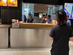 -麦当劳(中山公园龙之梦店)