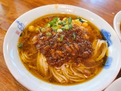 -兵哥豌豆面(雅颂居店)