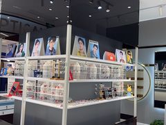 -沫芮眼镜·蔡司·依视路·尼康明月(环创店)