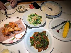 -姜君·千岛湖鱼头馆(浦东大道店)