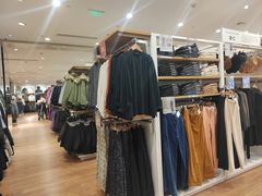 -优衣库(唐山爱琴海购物公园店)