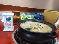 -菌之家·专业纯野生菌火锅·特色炒菌