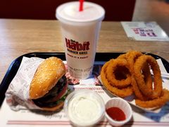 -The Habit Burger Grill 哈比特汉堡(复兴soho店)