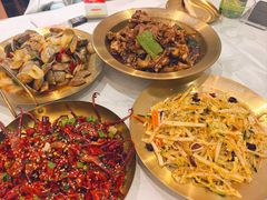 -辣盆盆麻辣小龙虾(哈尔滨总店)