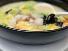 -品海楼·大连海胆锅贴馆(东港店)