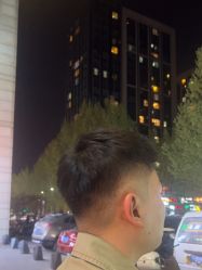 -东方先生国潮男士理发馆