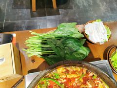 -黔有有贵州酸汤夺夺粉火锅(五味十字店)