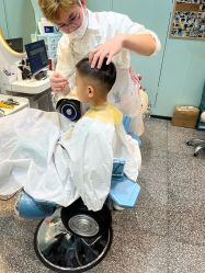 -Mengbaby·萌宝贝儿童理发(保利广场店)