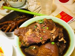 肉汁萝卜-弄堂里(西溪龙湖天街店)