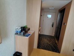 -爱舍海岸酒店(香港中路五四广场店)