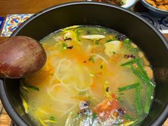 -芸南道·过桥米线(昆明老街旗舰店)